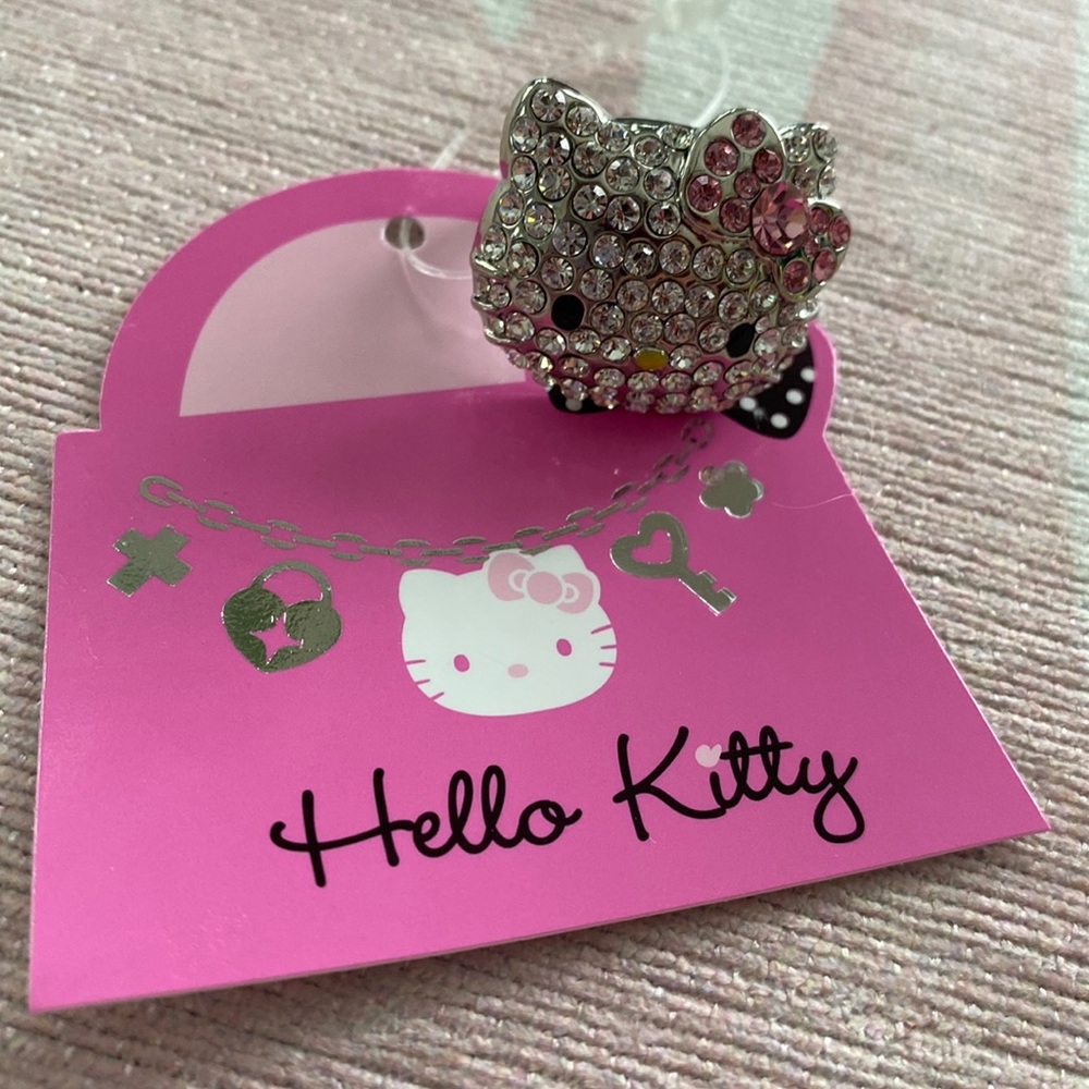 BNWT Hello Kitty Rhinestone Adjustable Ring